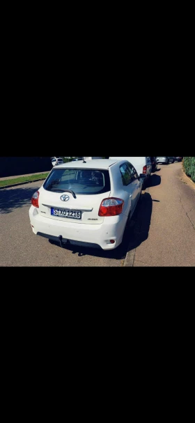 Toyota Auris 1.3 VVTI, снимка 5