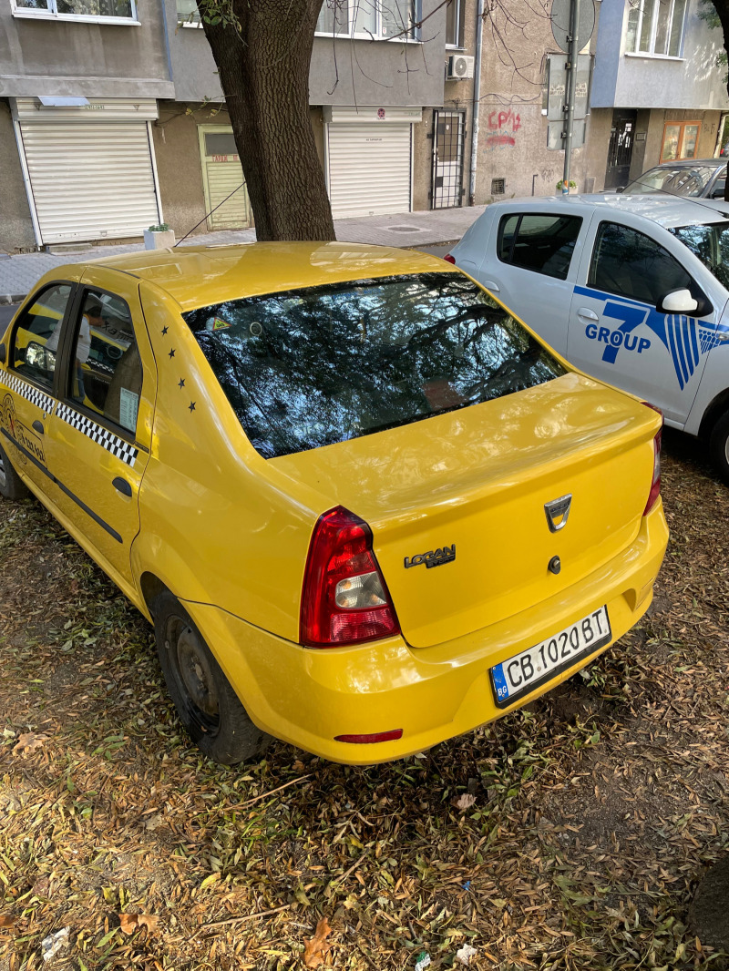 Dacia Logan, снимка 4 - Автомобили и джипове - 46309700