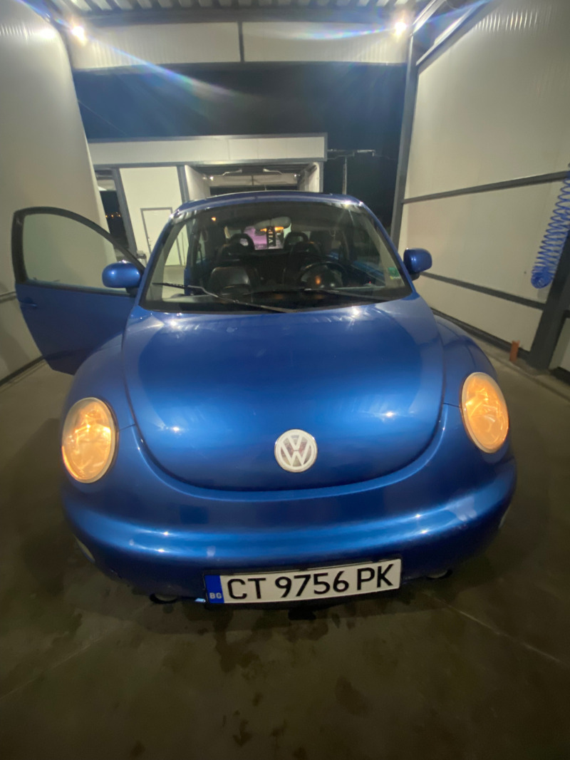 VW Beetle, снимка 1 - Автомобили и джипове - 46475303