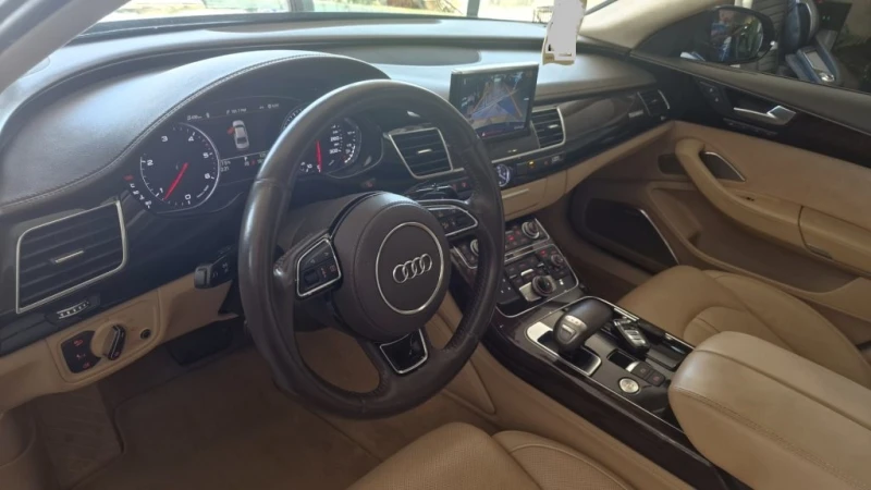 Audi A8, снимка 8 - Автомобили и джипове - 47846738