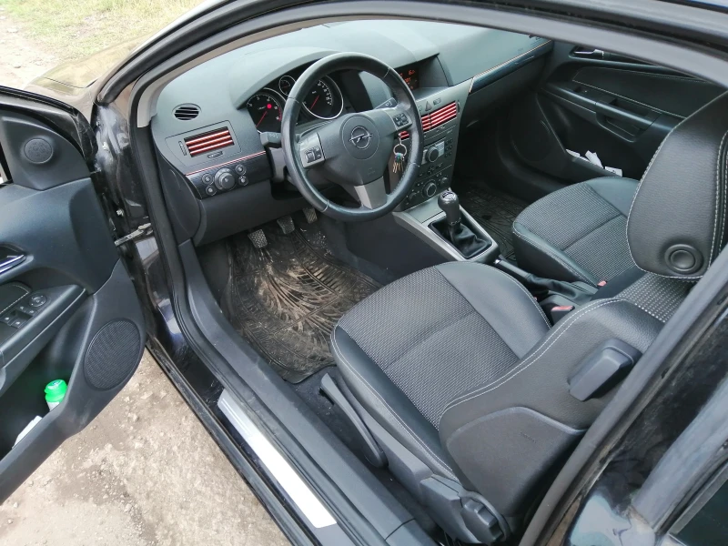 Opel Astra, снимка 9 - Автомобили и джипове - 49348898