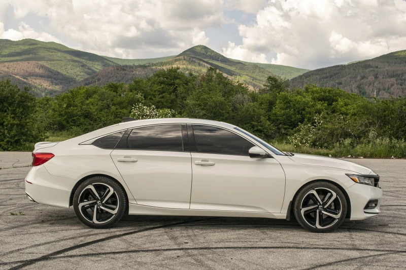 Honda Accord Sport, снимка 3 - Автомобили и джипове - 52261417