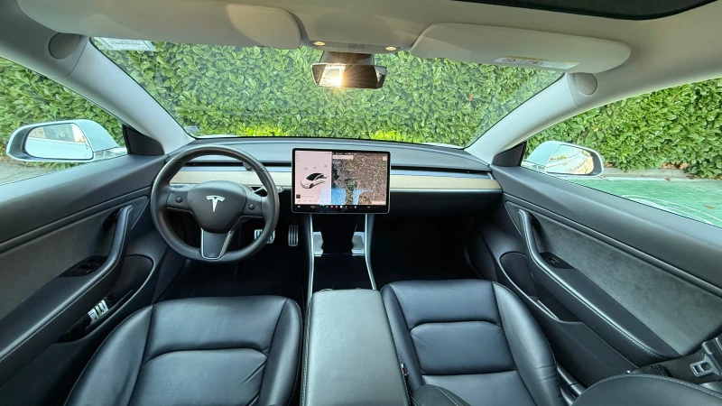 Tesla Model 3 Performance , снимка 6 - Автомобили и джипове - 52284539
