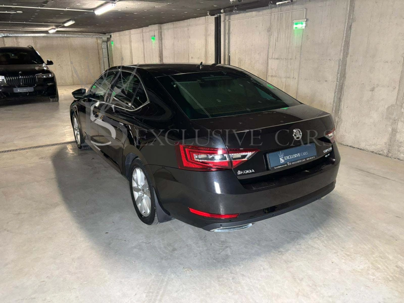 Skoda Superb 2.0 TDI DSG* 190PS* 4x4* KEYLESS-GO* , снимка 5 - Автомобили и джипове - 51570020