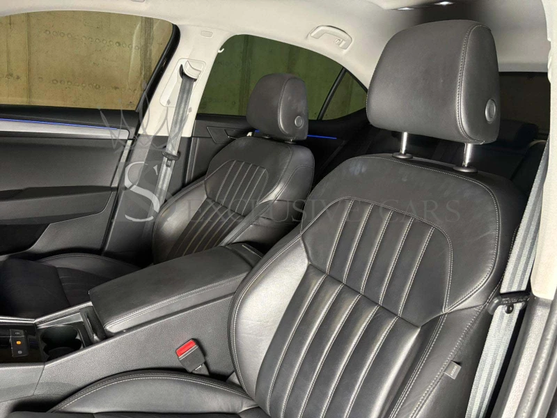 Skoda Superb 2.0 TDI DSG* 190PS* 4x4* KEYLESS-GO* , снимка 11 - Автомобили и джипове - 51570020