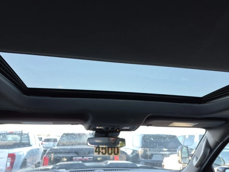 Chevrolet Silverado * LT TRAIL BOSS CREW CAB SHORT BED * CARFAX * БЕЗ , снимка 11 - Автомобили и джипове - 52925484