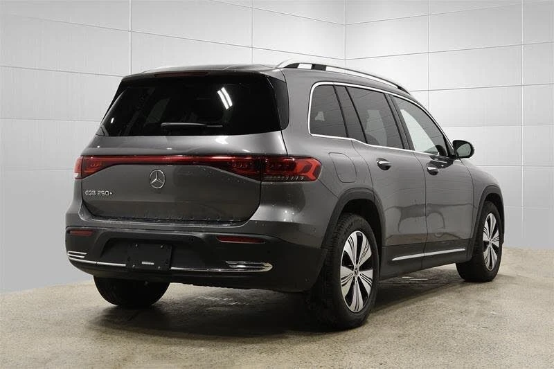 Mercedes-Benz EQB ДИРЕКТНО ОТ MERCEDES* 250+ , снимка 3 - Автомобили и джипове - 53893974