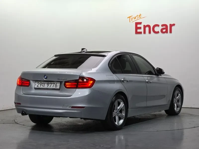 BMW 320 d, снимка 2 - Автомобили и джипове - 54590233