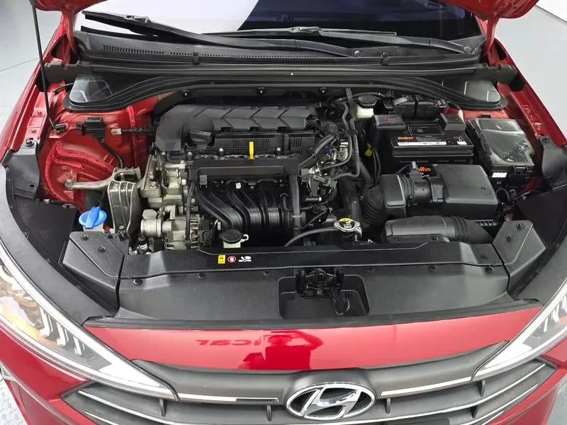 Hyundai Elantra 1.6 Smart Choice, снимка 6 - Автомобили и джипове - 56719553