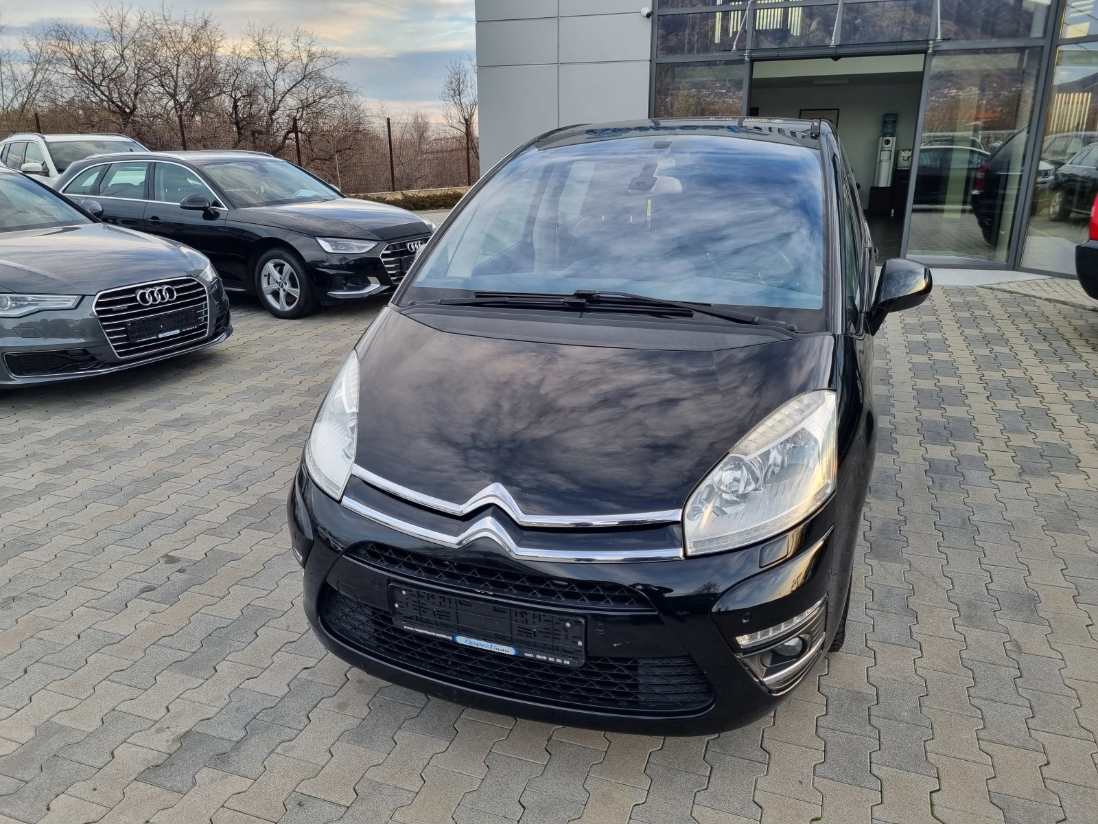 Citroen C4 Picasso 2.0HDi-150ps АВТОМАТИК* FACELIFT - изображение 3