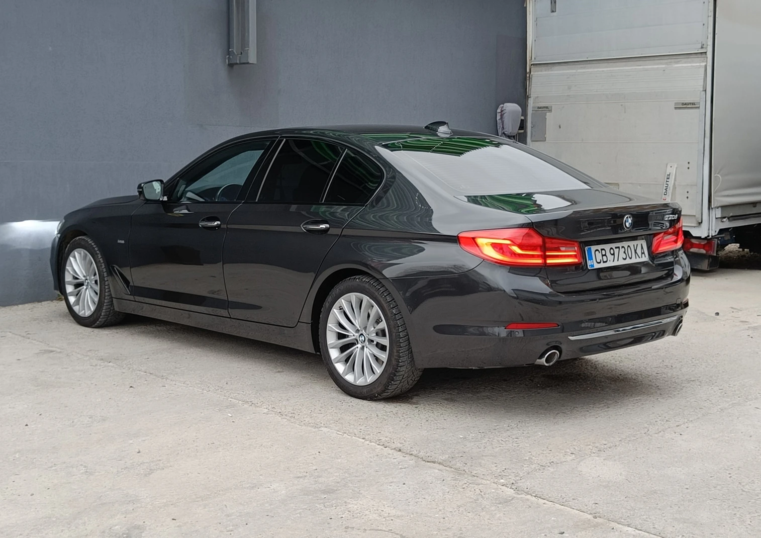 BMW 530 3.0 xDrive Luxury 83000 km - изображение 5