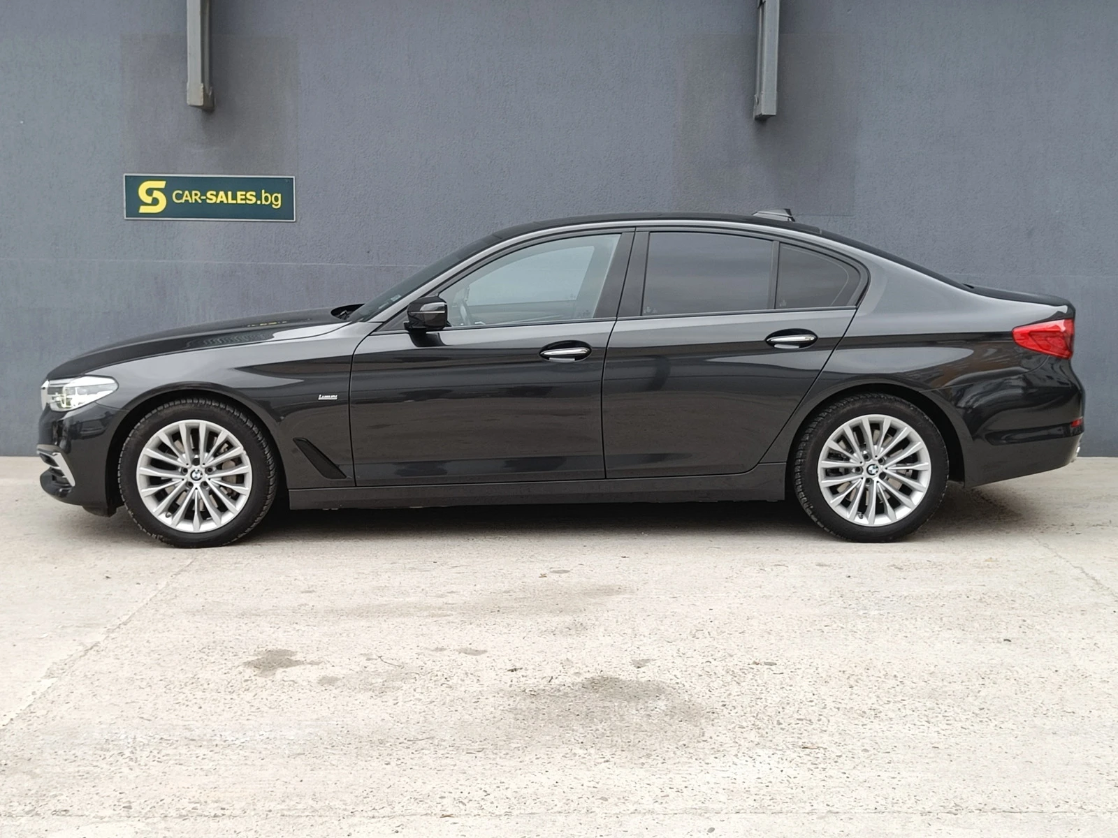 BMW 530 3.0 xDrive Luxury 83000 km - изображение 4