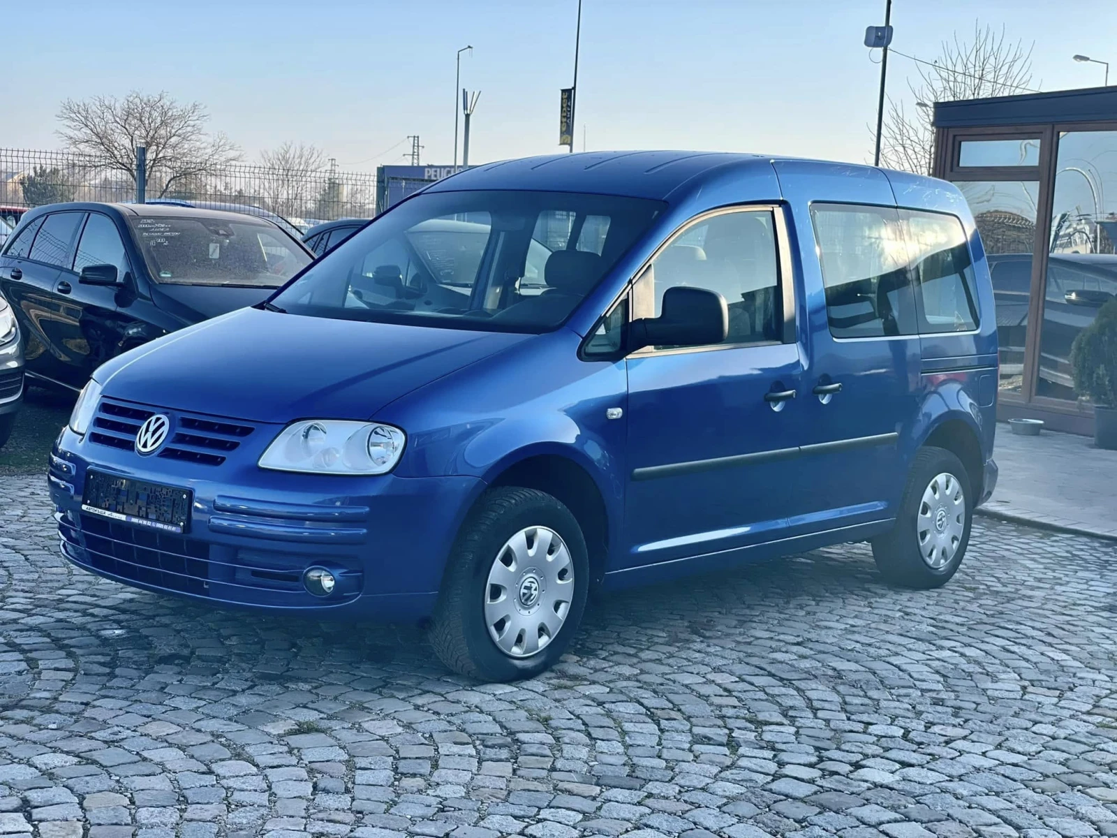 VW Caddy 1.9 LIFE - [1] 