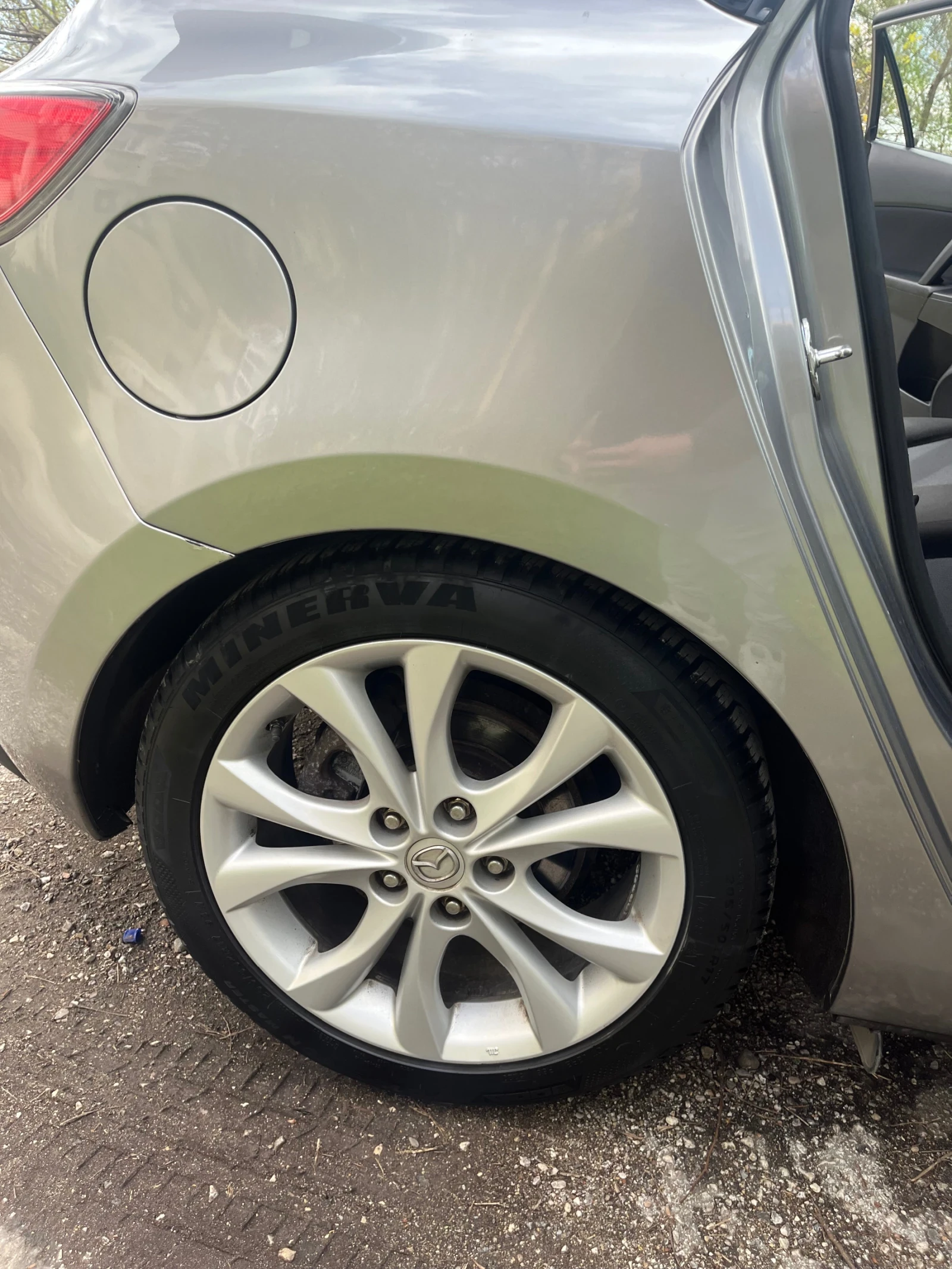 Mazda 3  - изображение 5