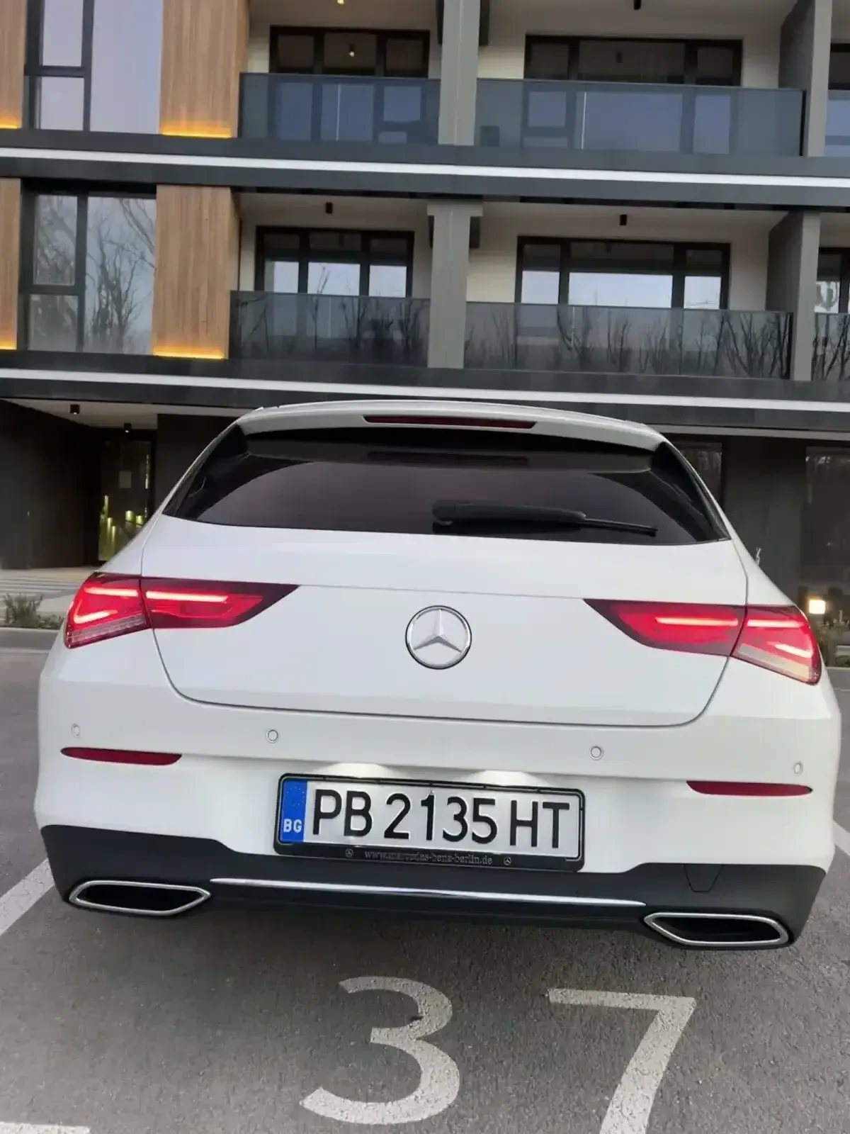 Mercedes-Benz CLA 200 d Shooting Brake - изображение 3