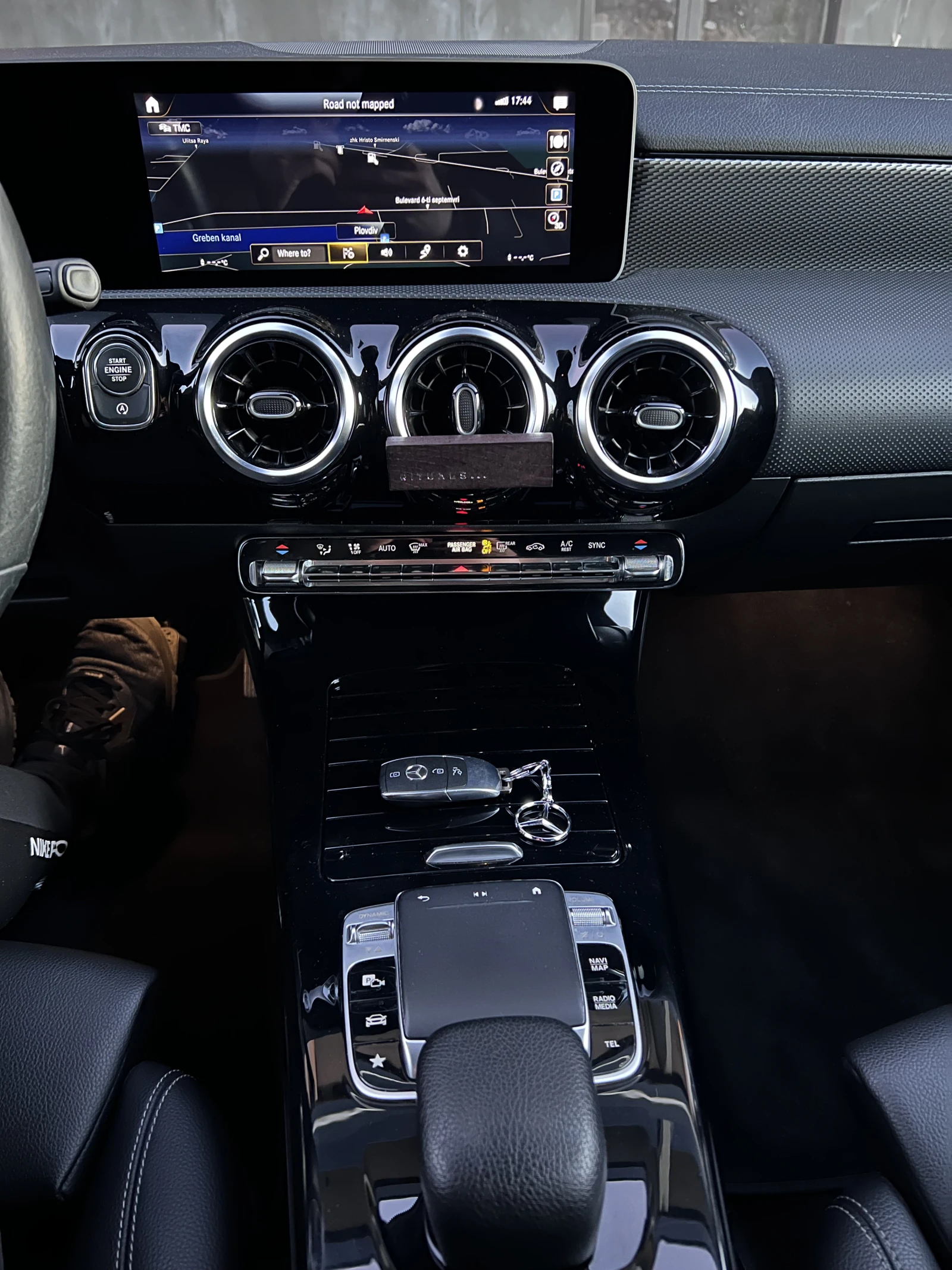 Mercedes-Benz CLA 200 d Shooting Brake - изображение 7