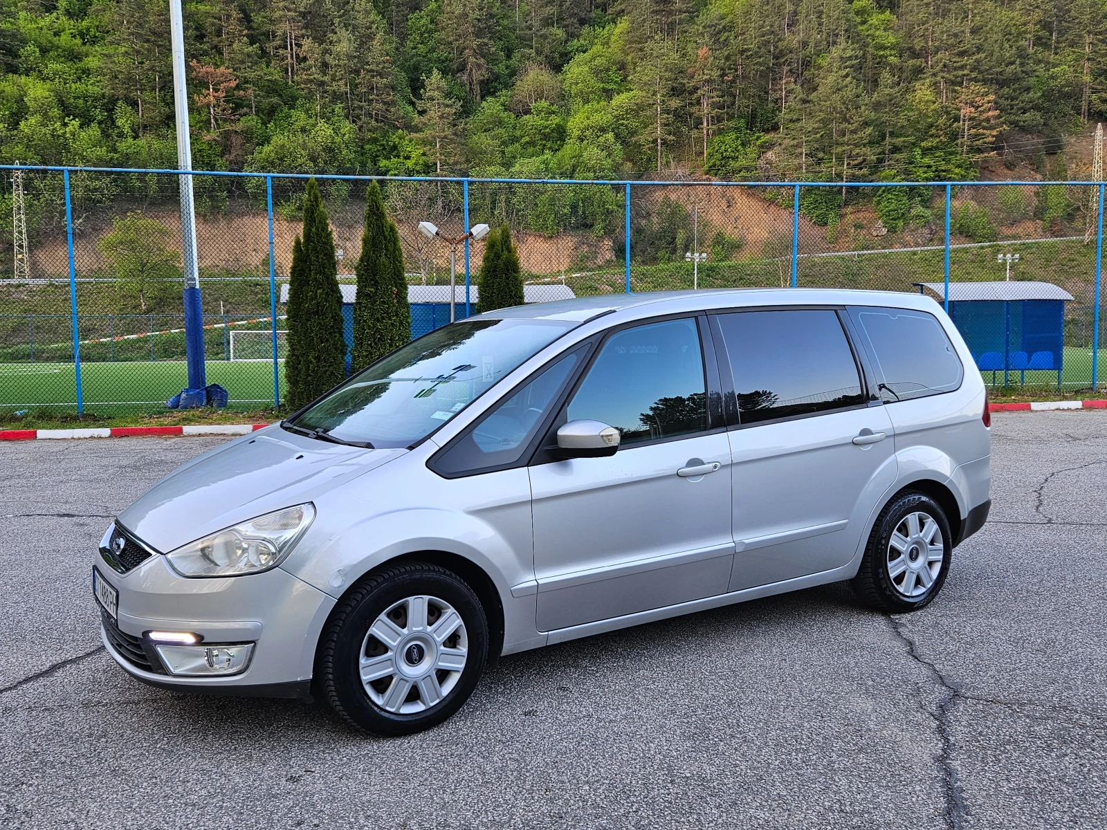 Ford Galaxy 2.0Hdi 7mesta/Klimatronik/6skorosti - изображение 2