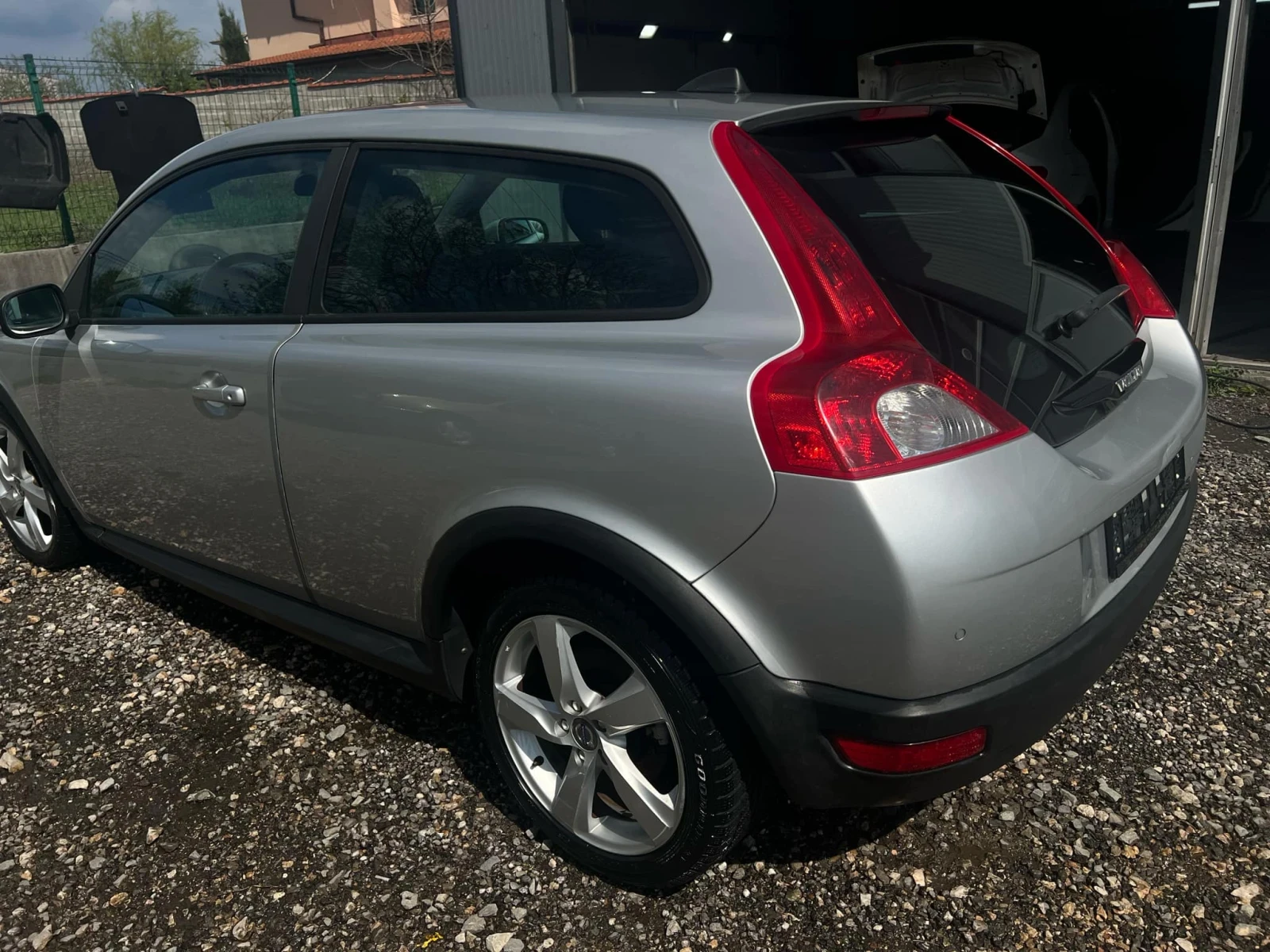 Volvo C30  - изображение 3