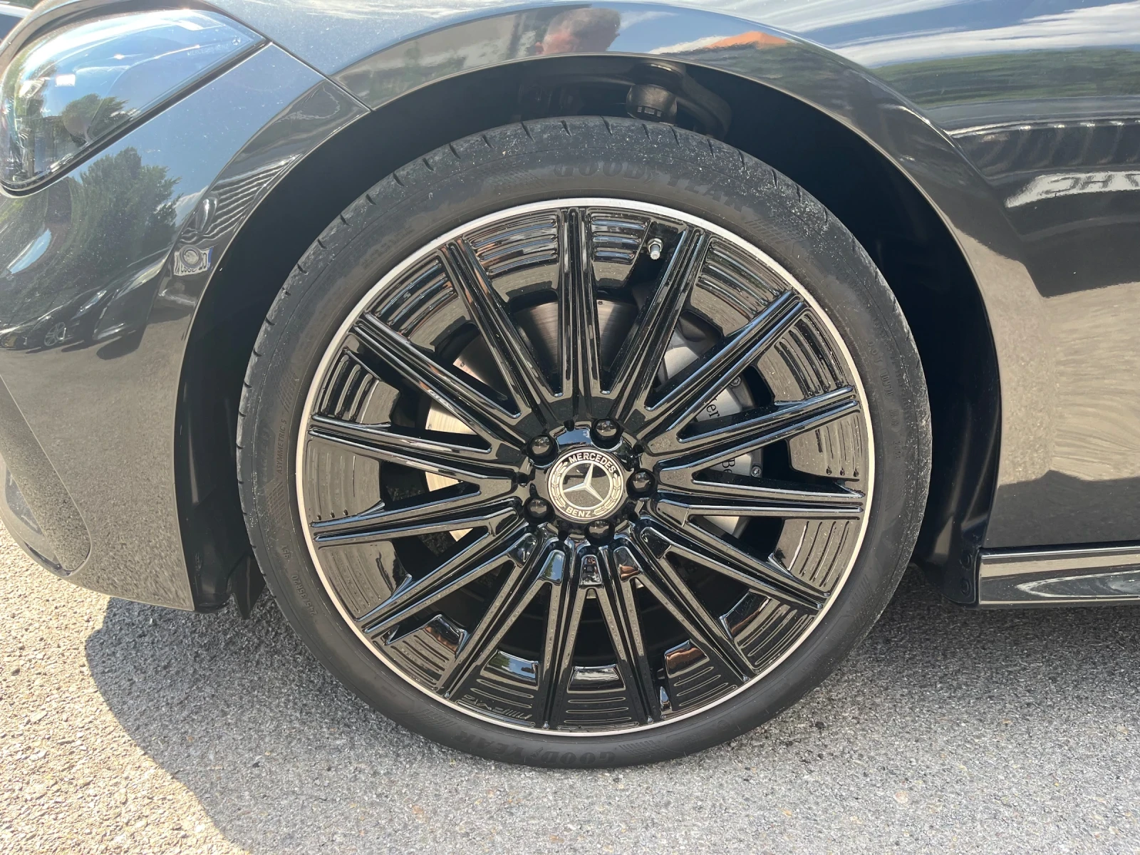 Mercedes-Benz CLE 300/4Matic/AMG/Digital Light/Burmester/Pano - изображение 7
