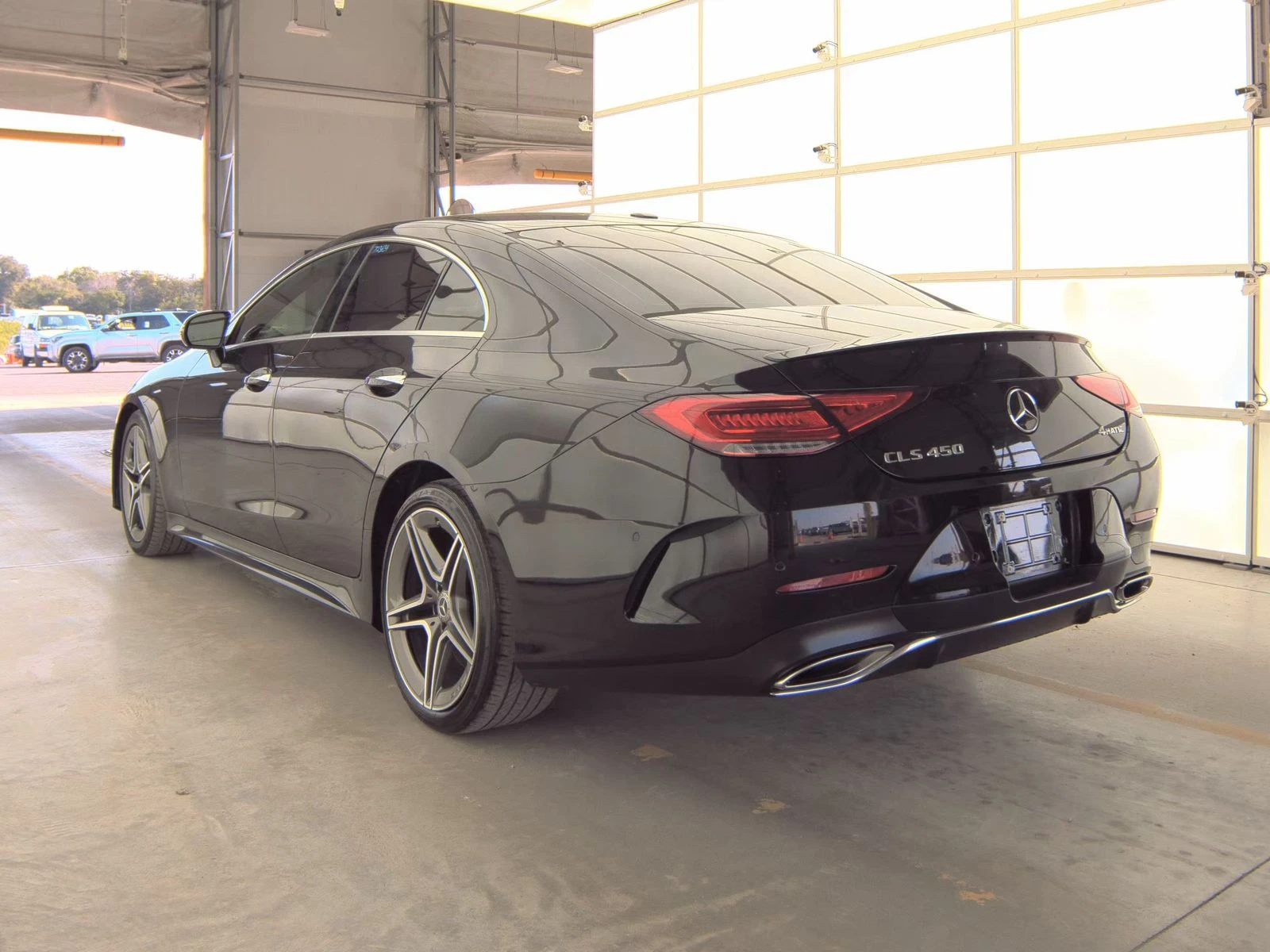 Mercedes-Benz CLS 450 AMG* BURMASTER* DISTRONIK* HEADUP* ОБДУХ* 360* AMB - изображение 5