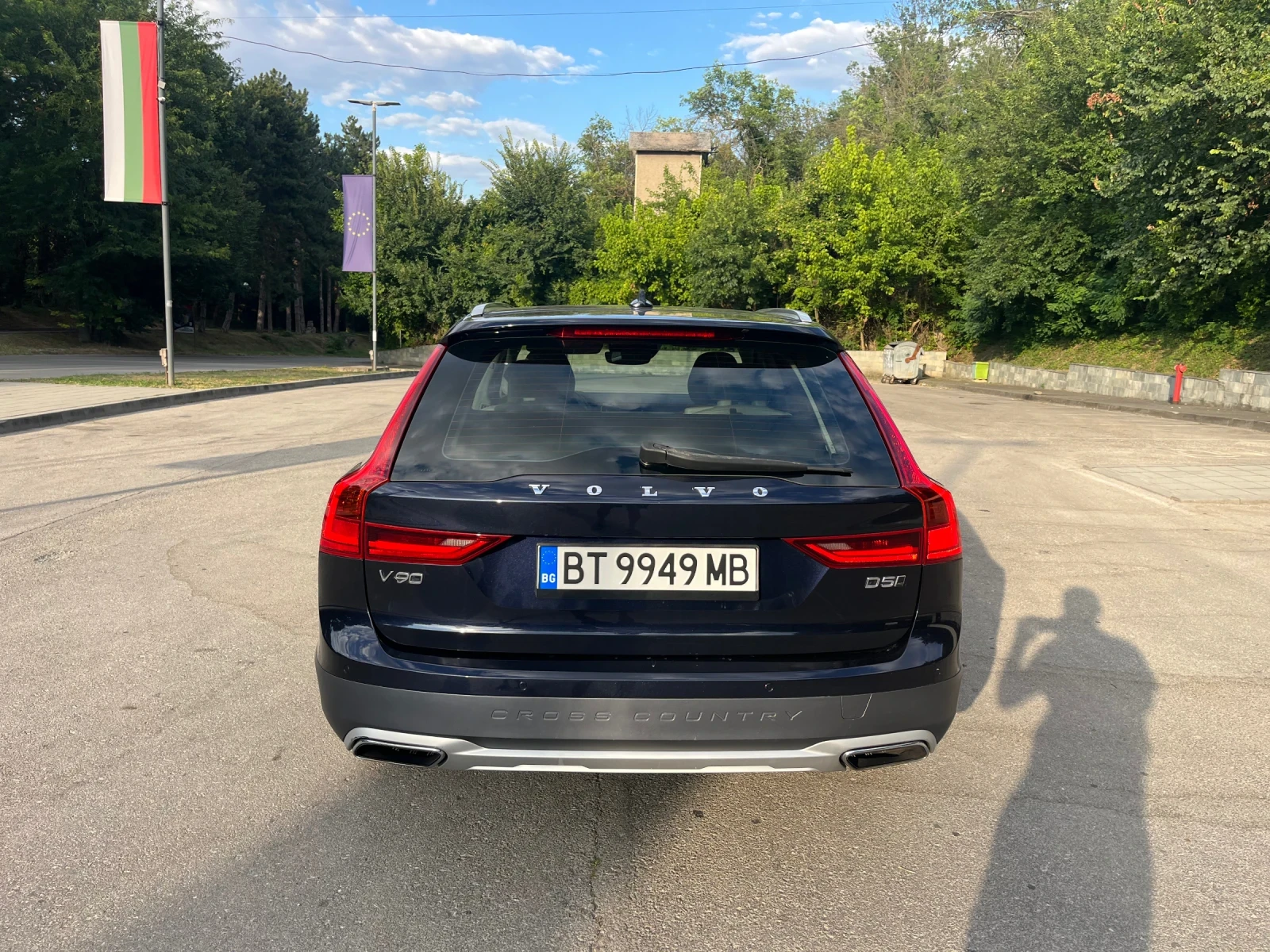 Volvo V90 Cross Country * РЕГИСТРИРАН* ОБСЛУЖЕН*  - изображение 4