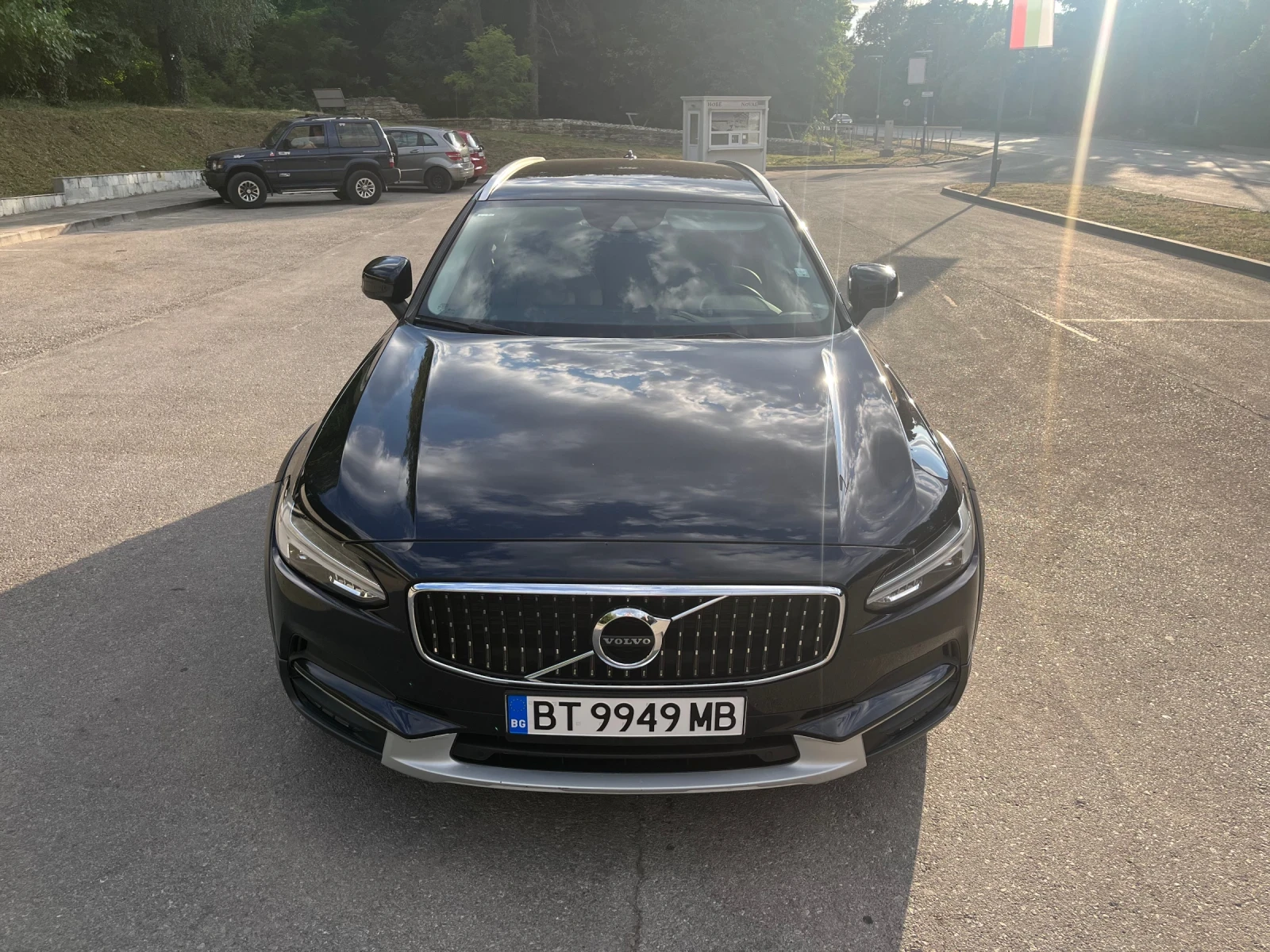 Volvo V90 Cross Country * РЕГИСТРИРАН* ОБСЛУЖЕН*  - изображение 6