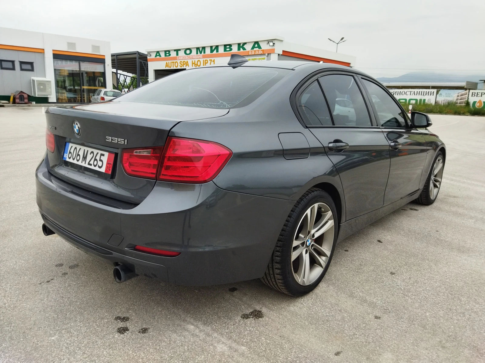 BMW 335 i xDrive - изображение 6