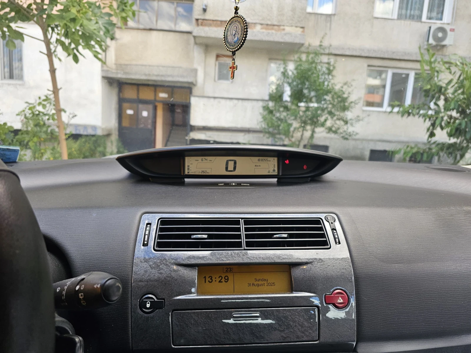 Citroen C4 Exclusive 2.0 HDI - изображение 6