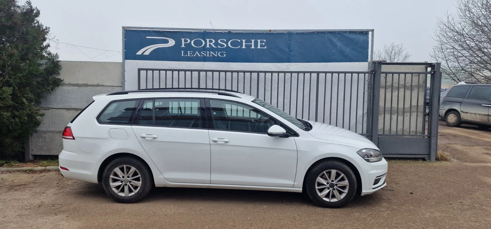 VW Golf Variant 1.6 TDI - изображение 2
