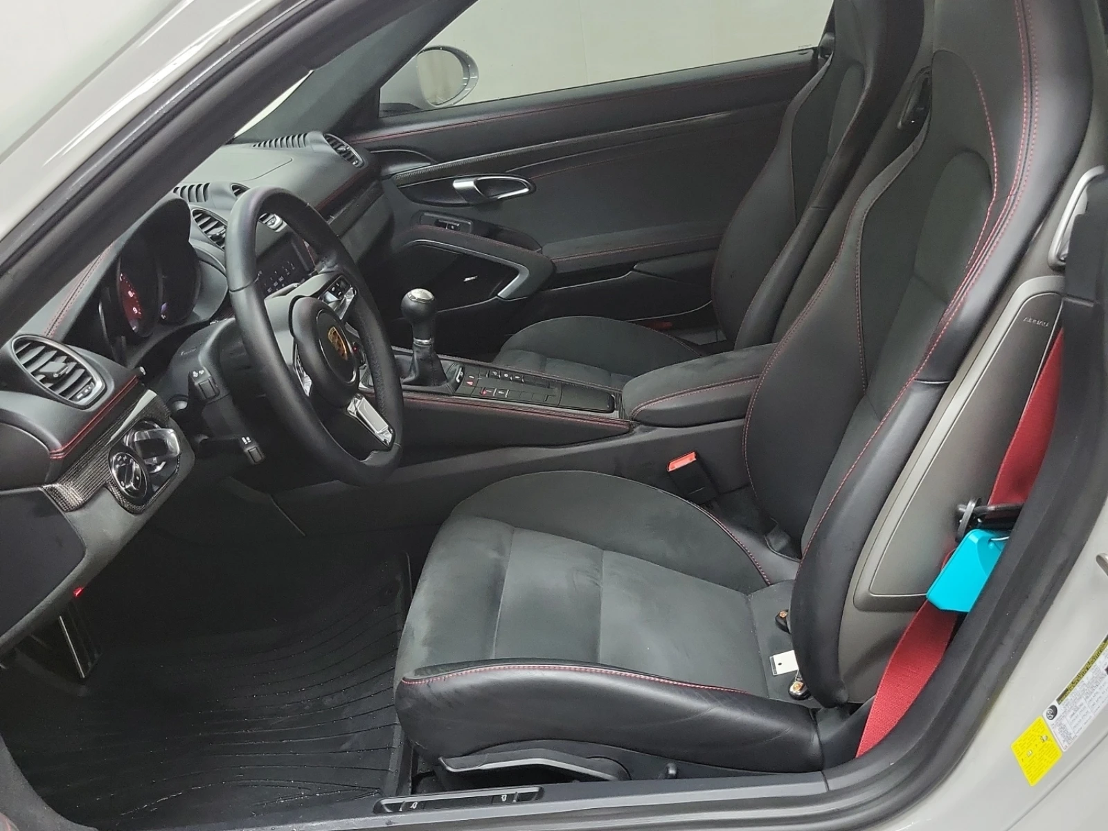 Porsche Cayman * 718 GTS* CARFAX * БЕЗ ПЪРВОНАЧАЛНА ВНОСКА | Mobile.bg — изображение 9