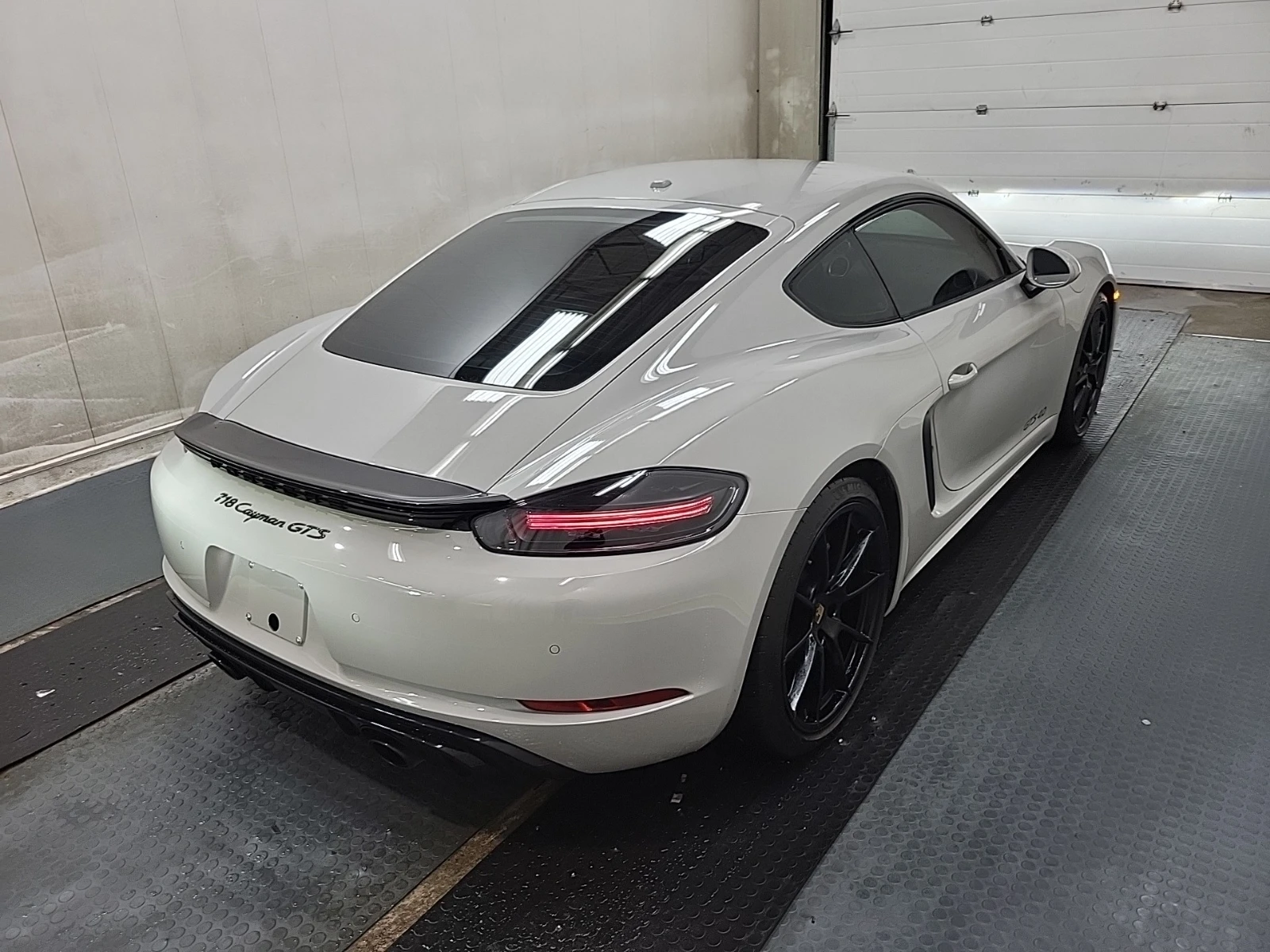 Porsche Cayman * 718 GTS* CARFAX * БЕЗ ПЪРВОНАЧАЛНА ВНОСКА | Mobile.bg — изображение 5