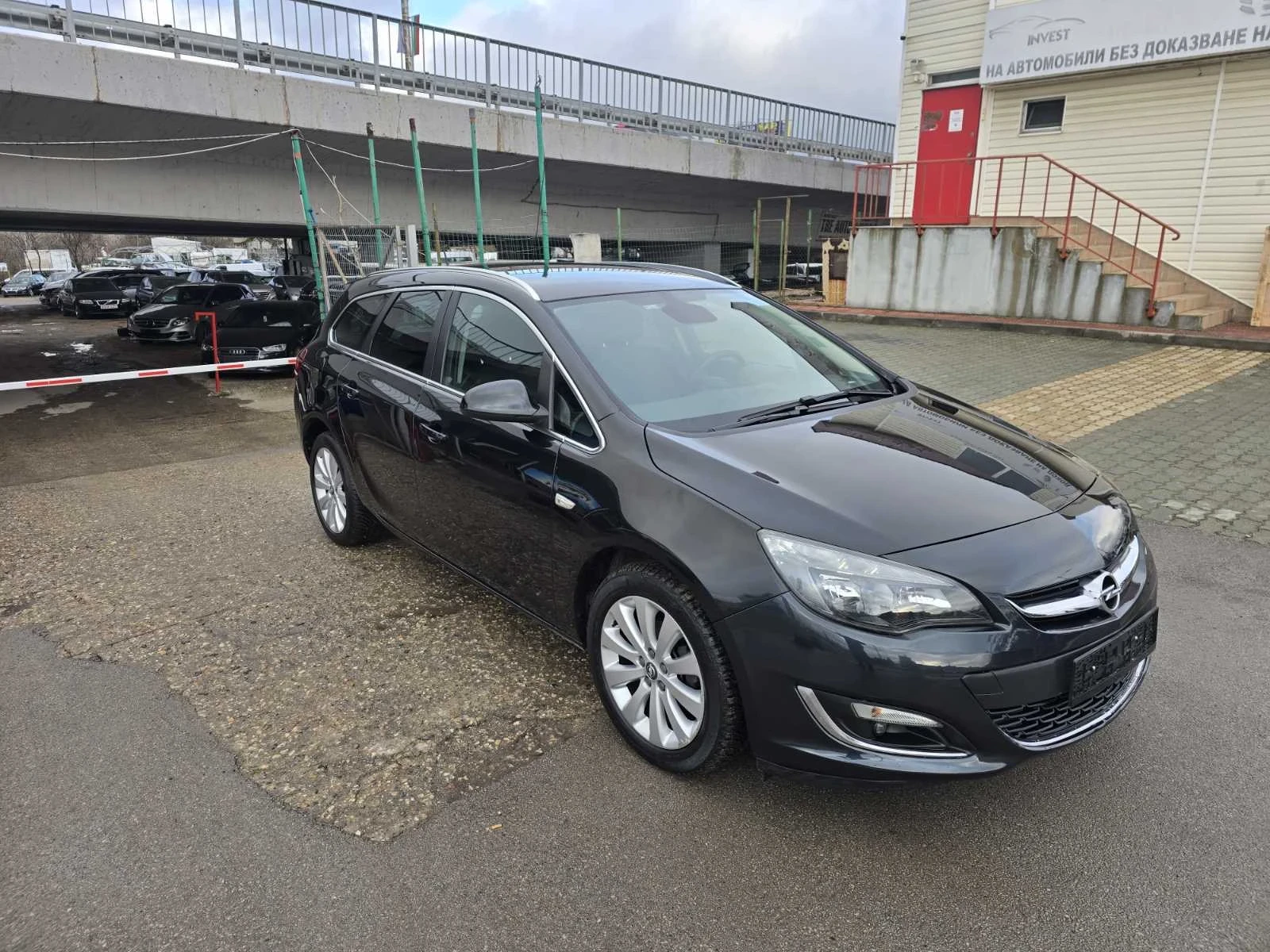 Opel Astra, снимка 2 - Автомобили и джипове - 54031249