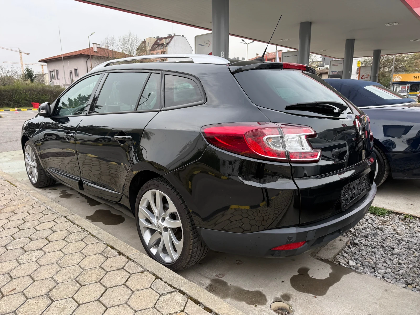 Renault Megane 1.4/BOSE/FULL/Гаранция!, снимка 4 - Автомобили и джипове - 54202989