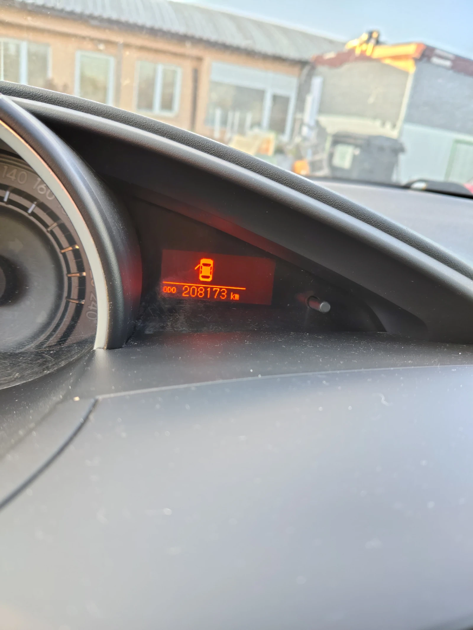 Toyota Verso 1.6, снимка 11 - Автомобили и джипове - 54244124