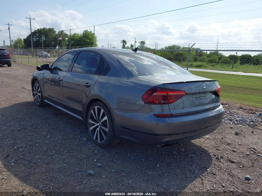 VW Passat 3.6L V-6 DI, DOHC, VVT, 280HP Front Wheel Drive | Mobile.bg � ����������� 3