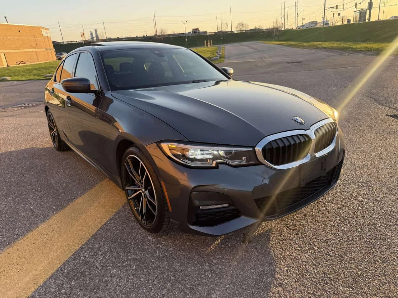 BMW 330 * xDrive * CARFAX * ���� �� �� | Mobile.bg � ����������� 4