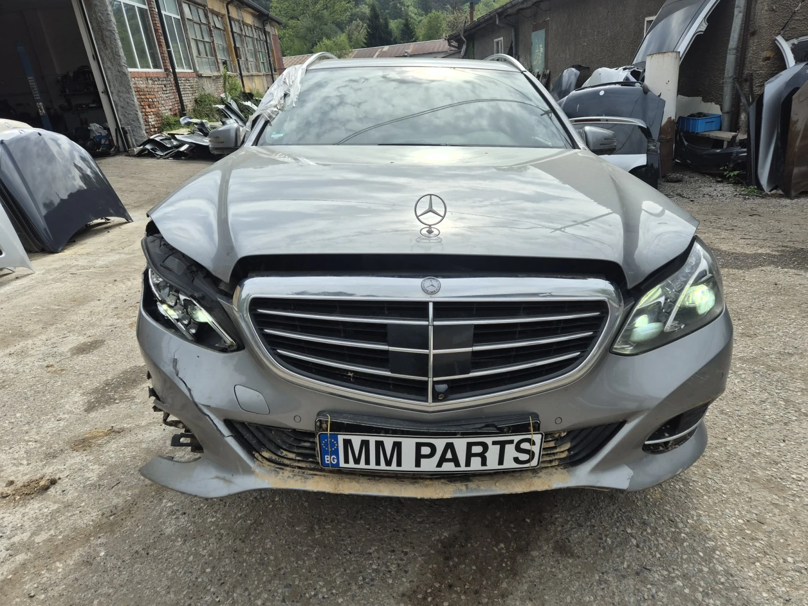 Mercedes-Benz E 350 5бр. 350CDI/350 Бензин. 500 бензин/ 220/250CDI