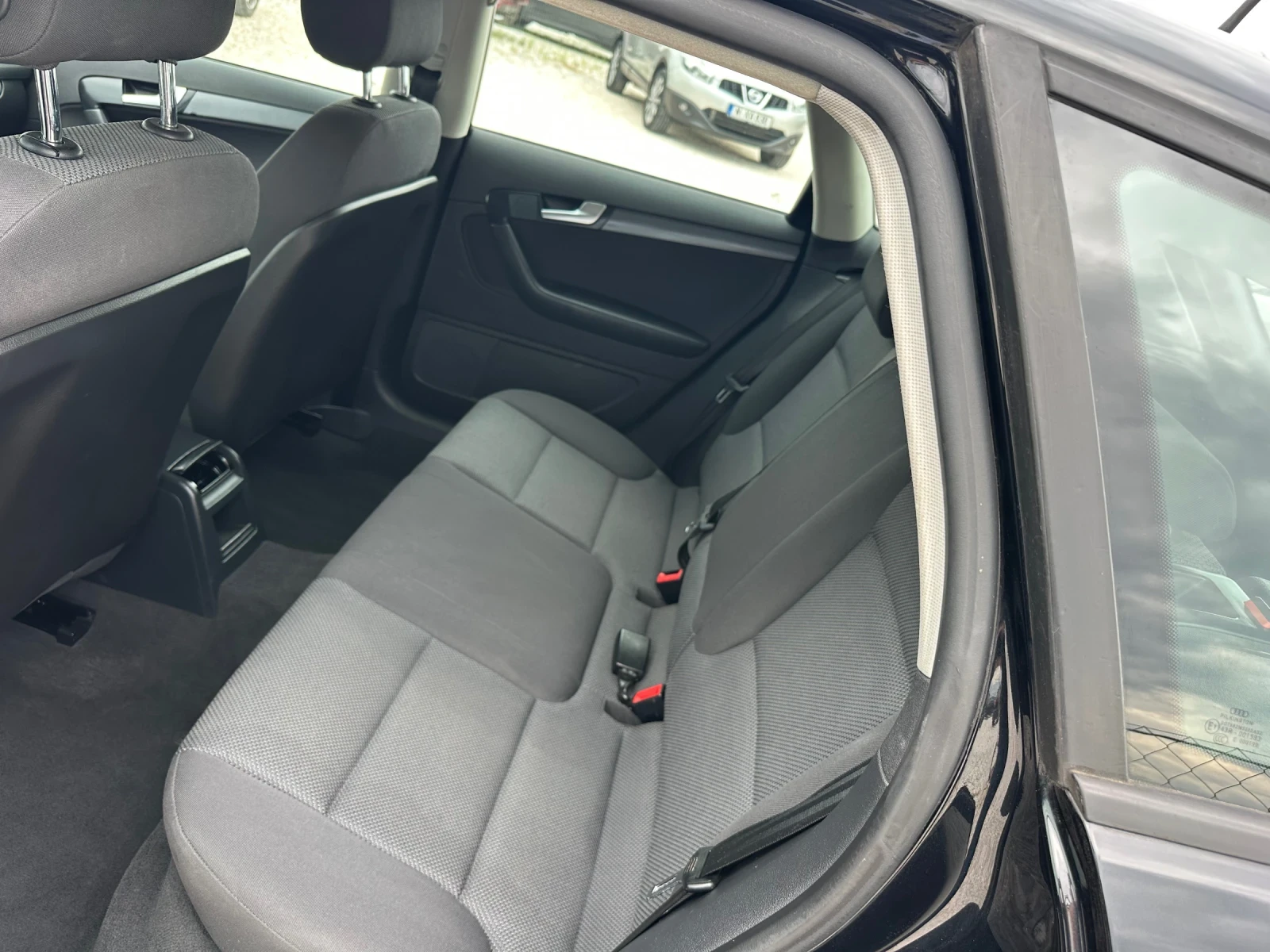 Audi A3 1.6 TDI, ЕВРО 5, ТОП!!!, снимка 13 - Автомобили и джипове - 54455708