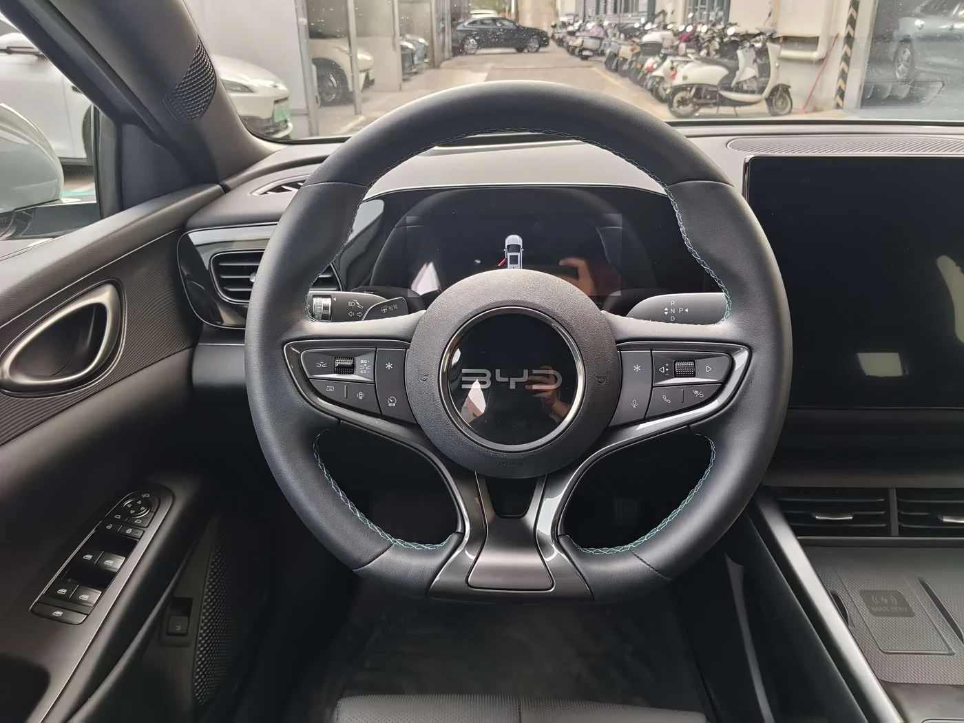 BYD Seal 06 Flagship Model 545 km autogeorge.com, снимка 10 - Автомобили и джипове - 54594012
