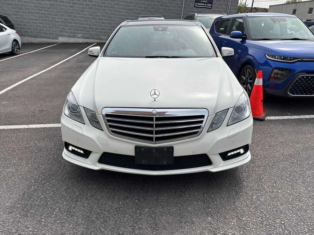 Mercedes-Benz E 350 АМГ ПАКЕТ/ПОДГРЕ/ПАНОКЛИП/CARFAX/ФИНАНСИРАНЕ