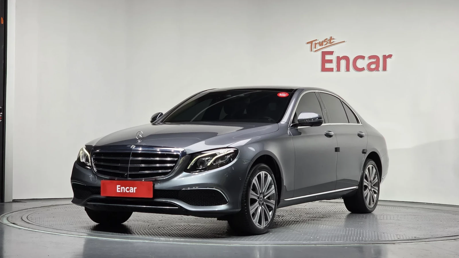 Mercedes-Benz E 400 3.0 V6 / CARFAX