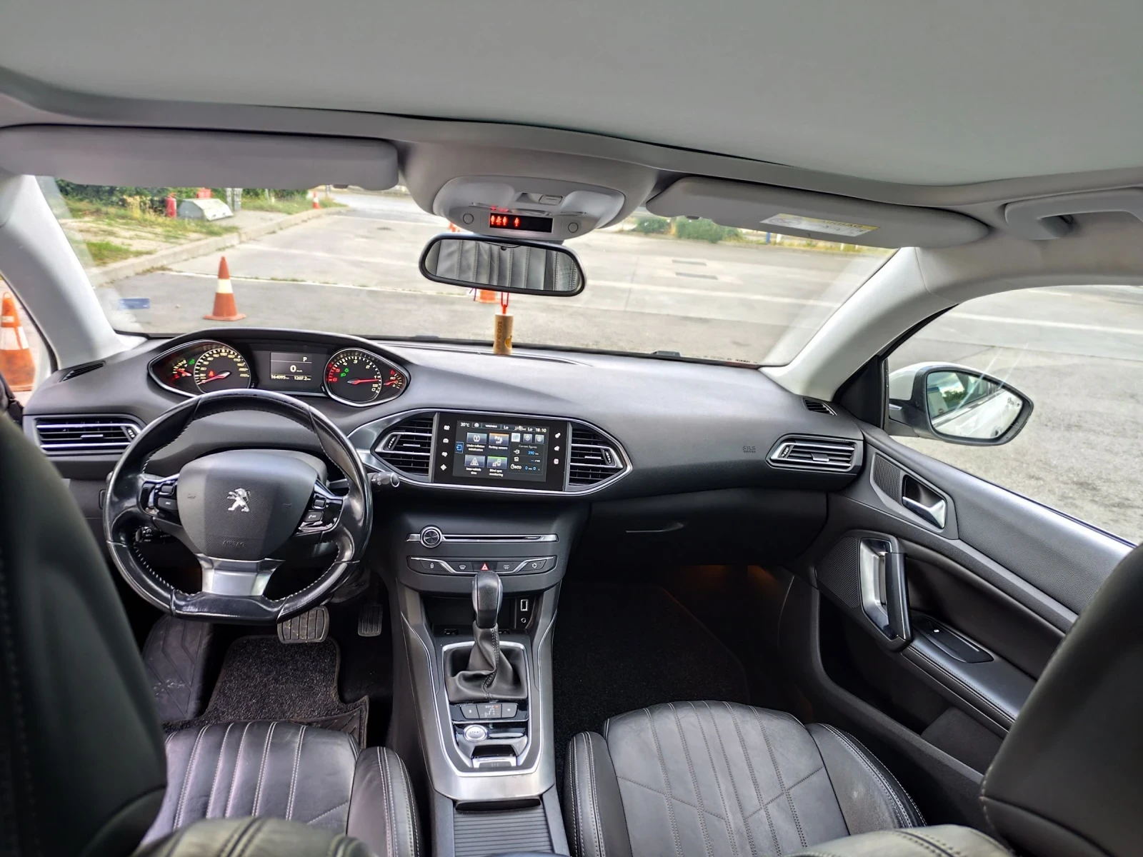Peugeot 308 2.0 , снимка 9 - Автомобили и джипове - 55252433