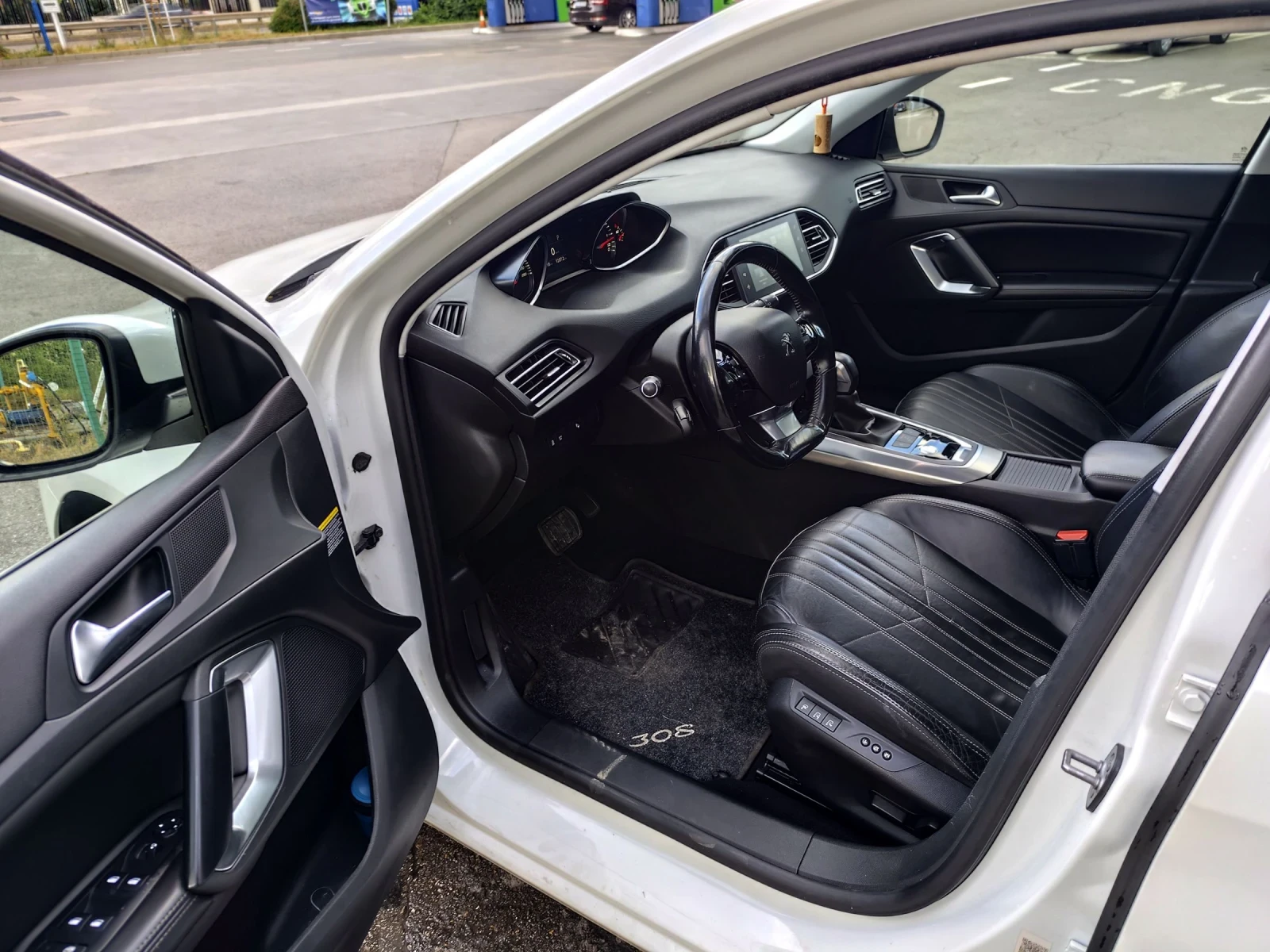 Peugeot 308 2.0 , снимка 8 - Автомобили и джипове - 55252433