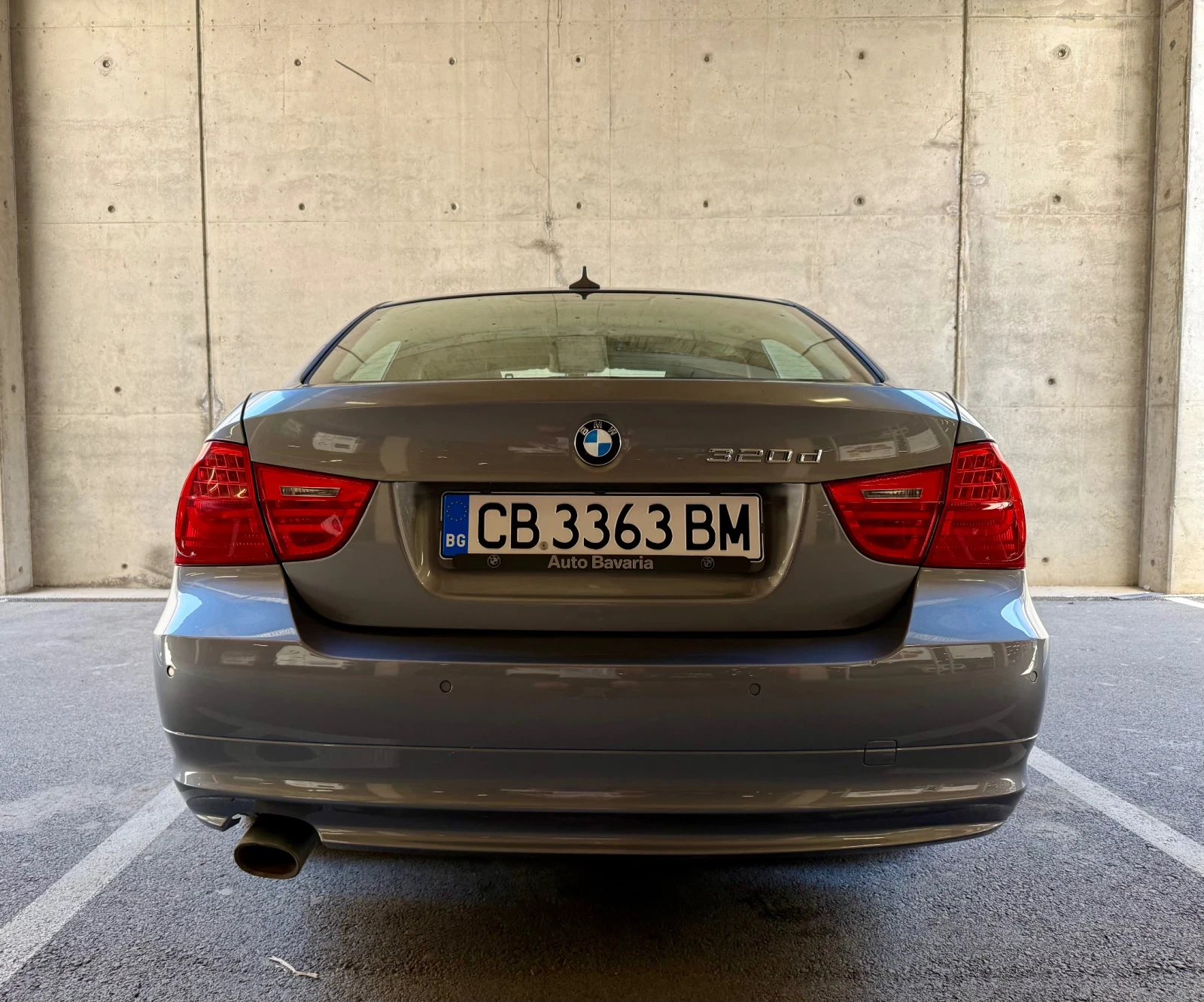 BMW 320, снимка 4 - Автомобили и джипове - 55537757
