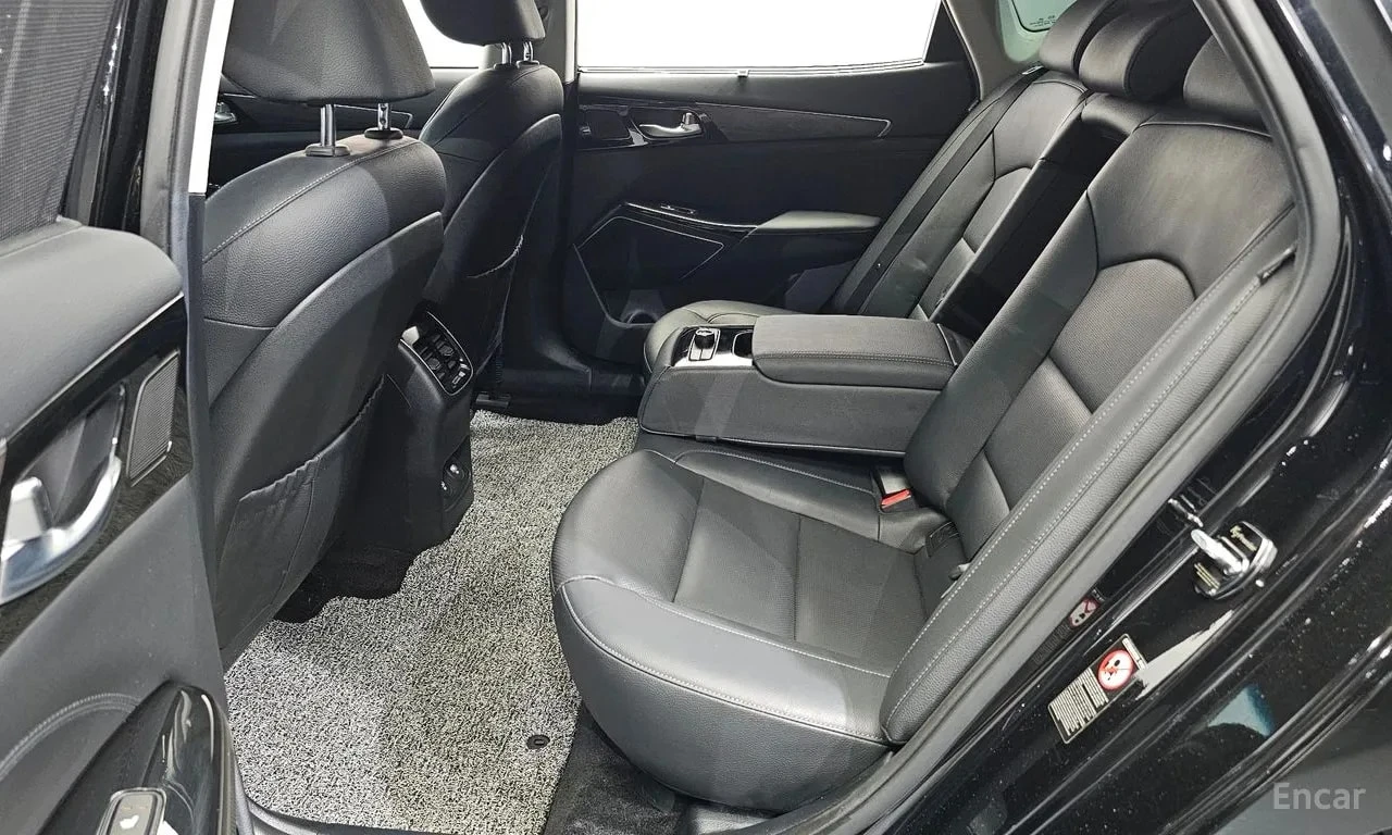 Kia K7 * 3.0 LPI Prestige * КРАЙНА ЦЕНА ДО БЪЛГАРИЯ, снимка 11 - Автомобили и джипове - 55800992