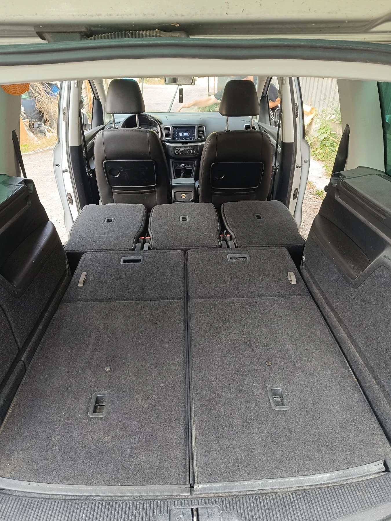 VW Sharan 2.0 TDI, 4x4, Евро 5, снимка 8 - Автомобили и джипове - 55890228