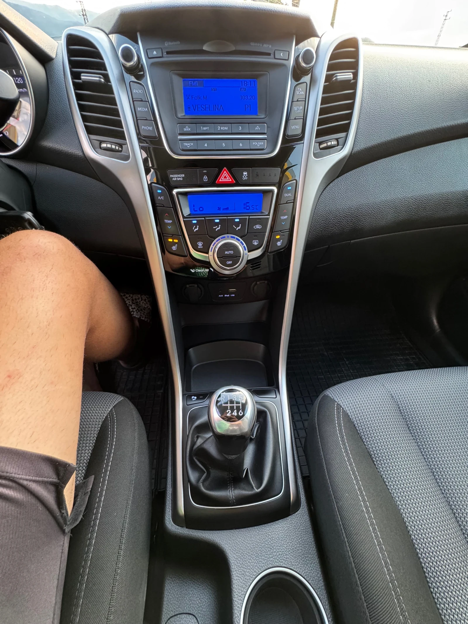 Hyundai I30 115000�� Euro6b | Mobile.bg � ����������� 9