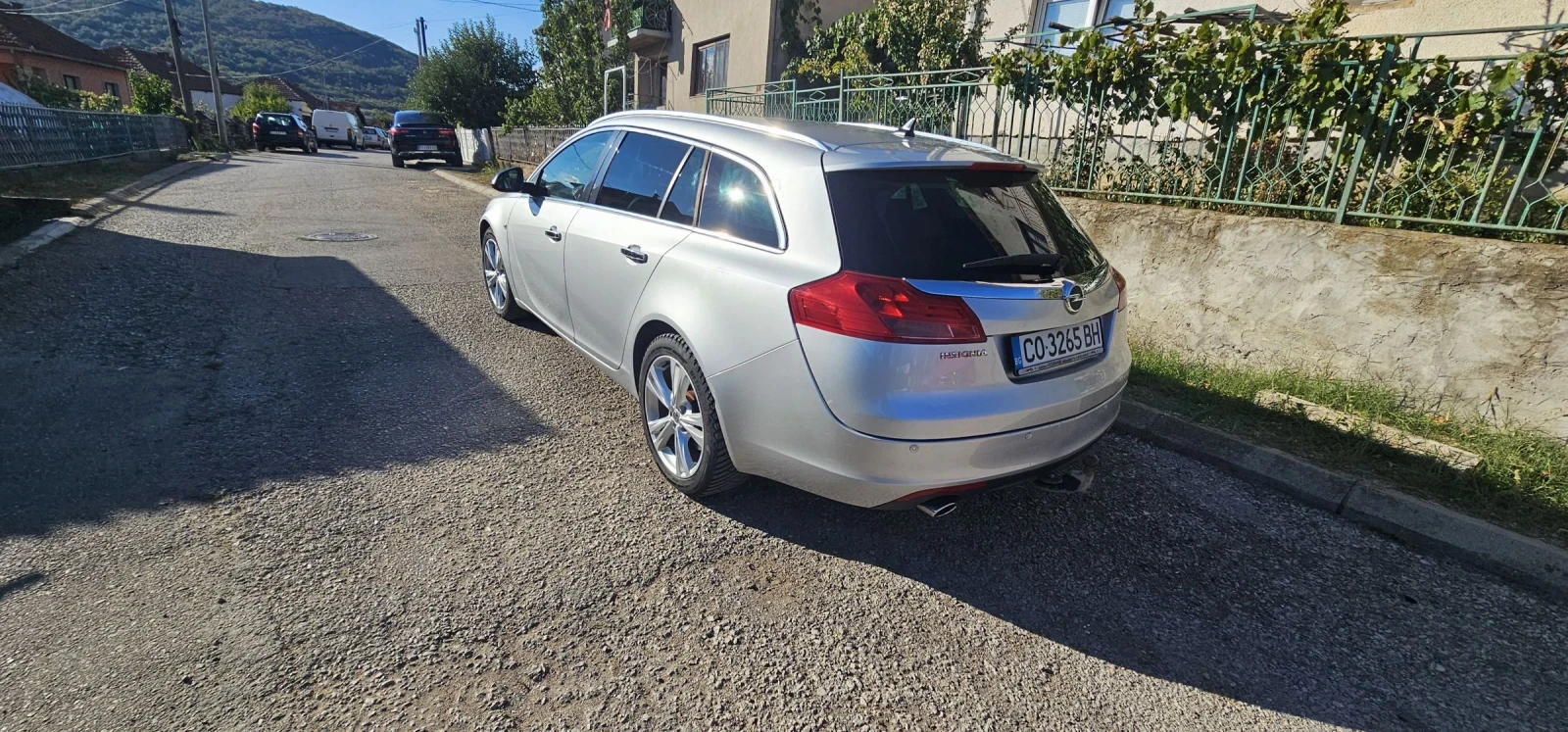 Opel Insignia, снимка 4 - Автомобили и джипове - 56126246