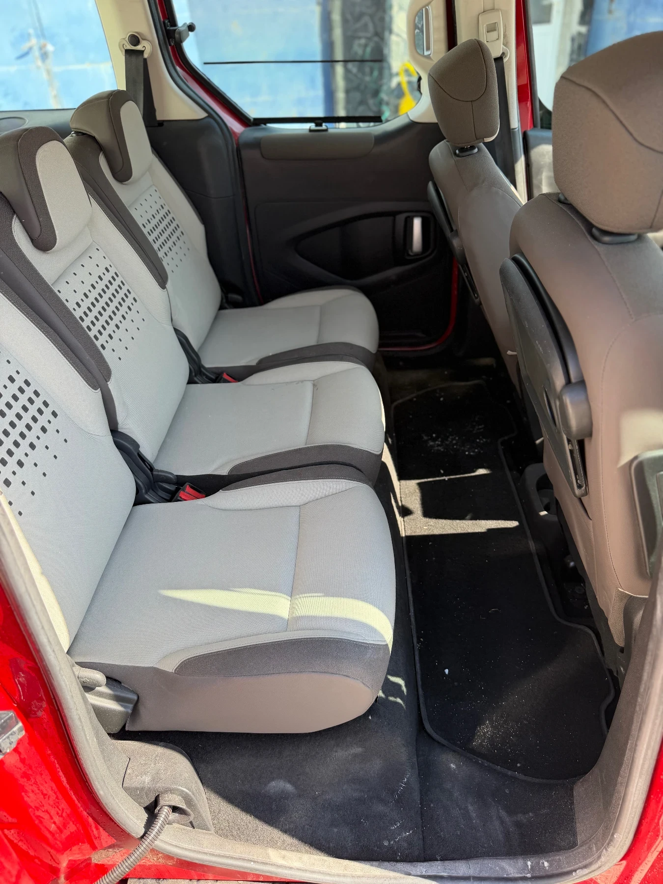 Citroen Berlingo 1.6HDI-92к.с-EURO 5-FACELIFT-ЛЕД, снимка 12 - Автомобили и джипове - 56150074