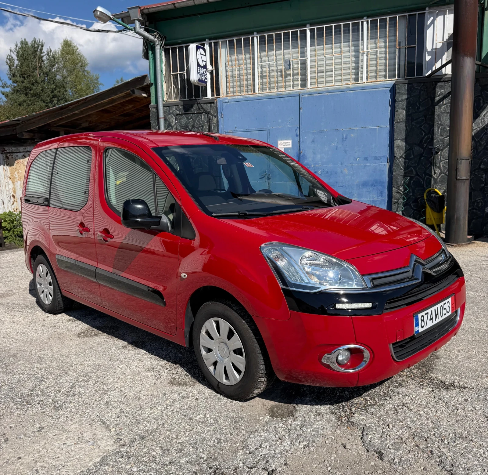 Citroen Berlingo 1.6HDI-92к.с-EURO 5-FACELIFT-ЛЕД, снимка 2 - Автомобили и джипове - 56150074